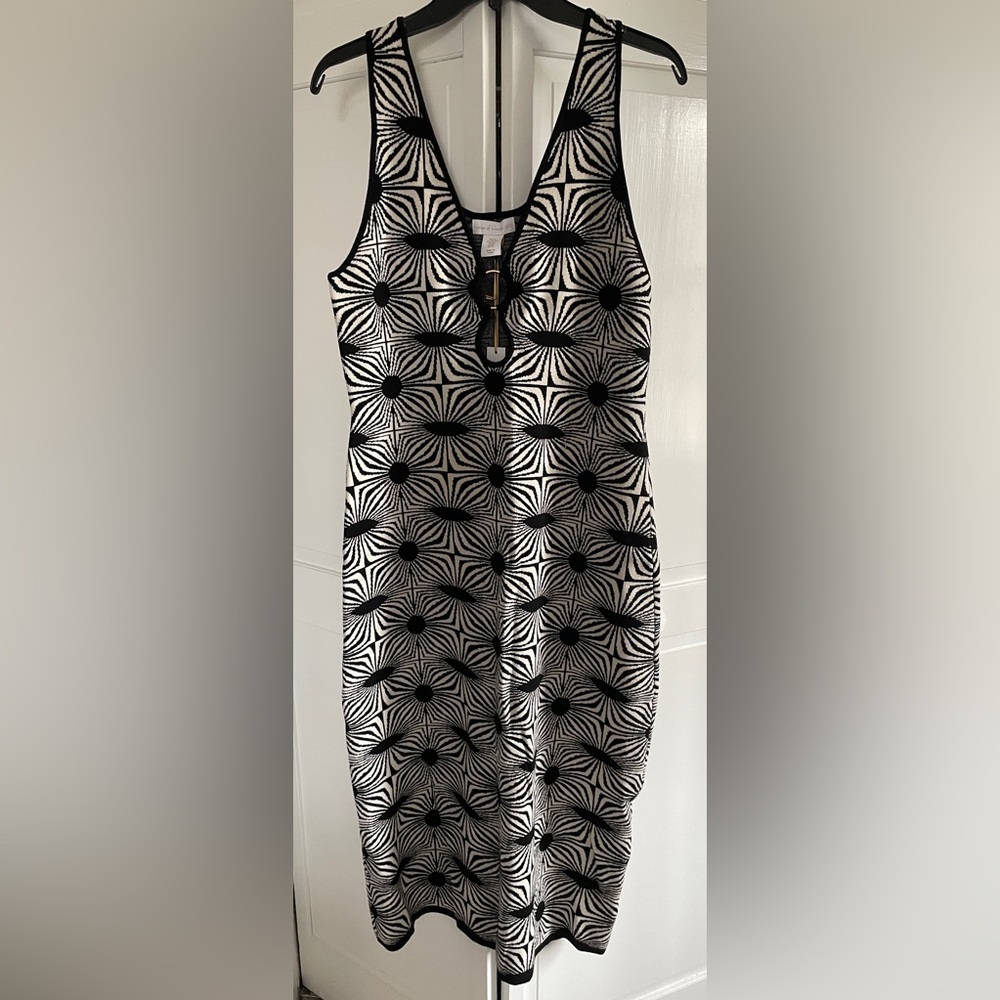 NWT House of Harlow Knit Dress - Picture 4 of 9
